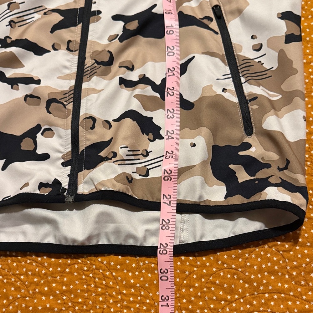 Nike Dri-FIT Jacket in Tan with Black Accents - Picture 6 of 8